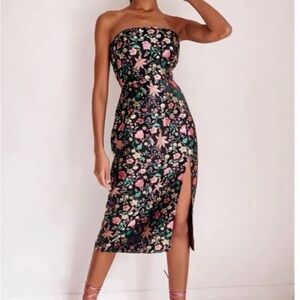 Lulu's Strapless Floral Dress in Black and Pink